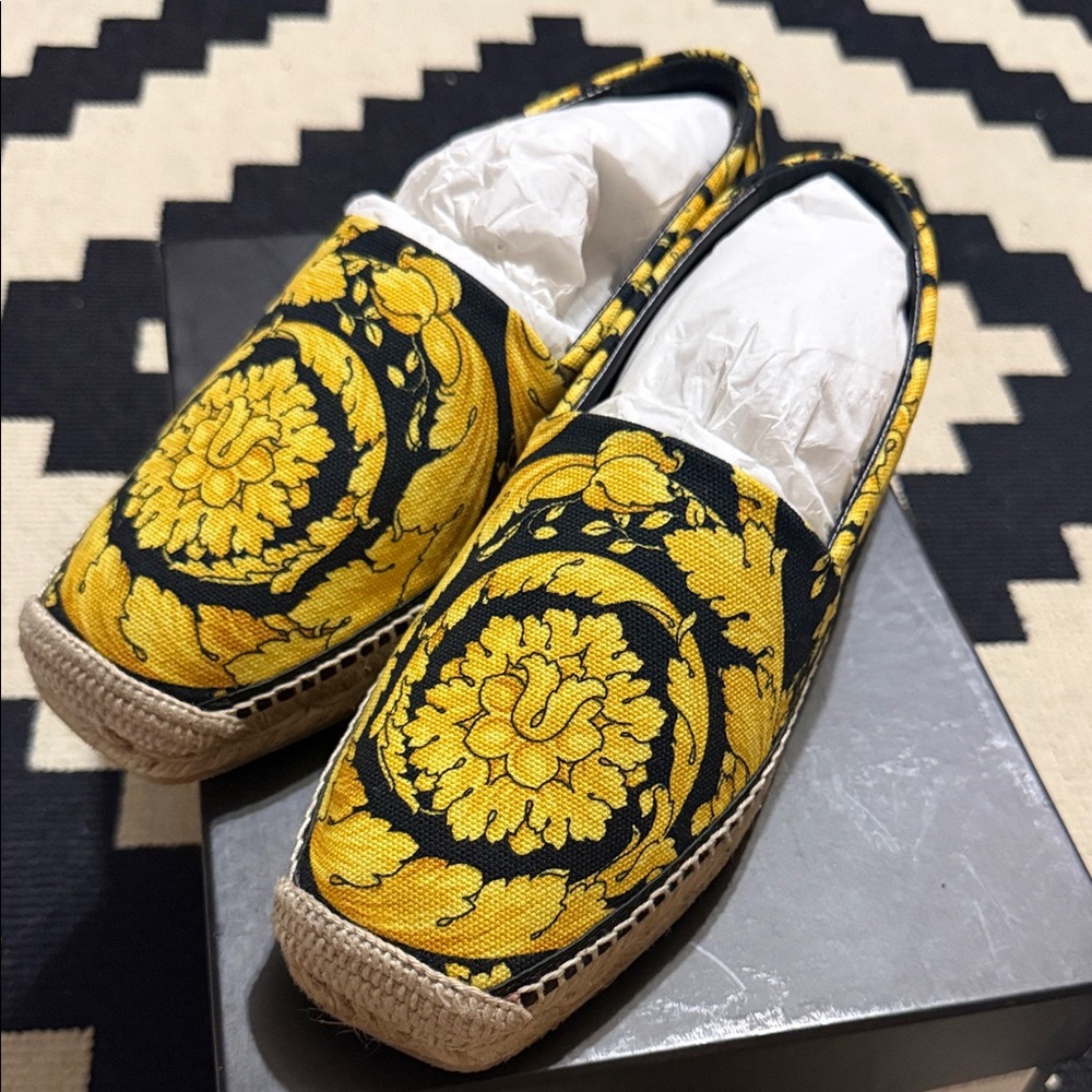 Versace Canvas Barocco Yellow and Black Espadrilles